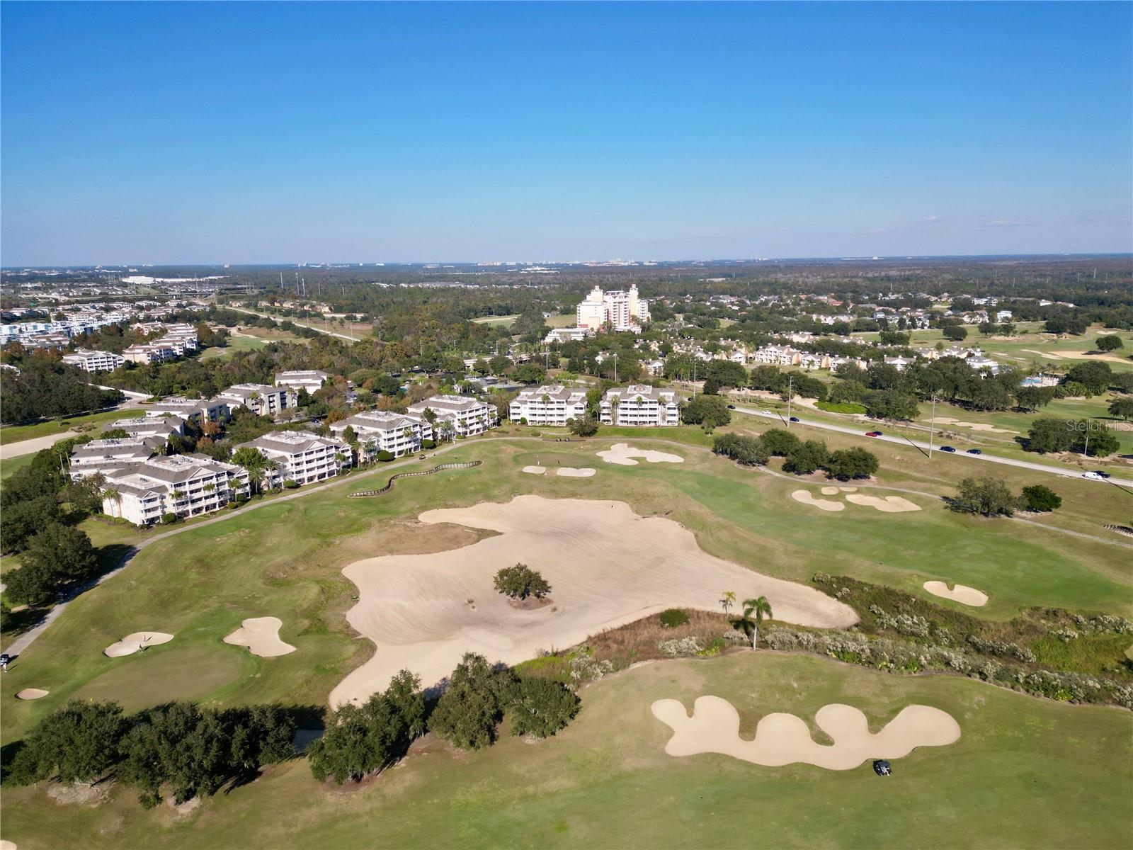 CENTRE COURT RDG CONDO PH 1 - Residential