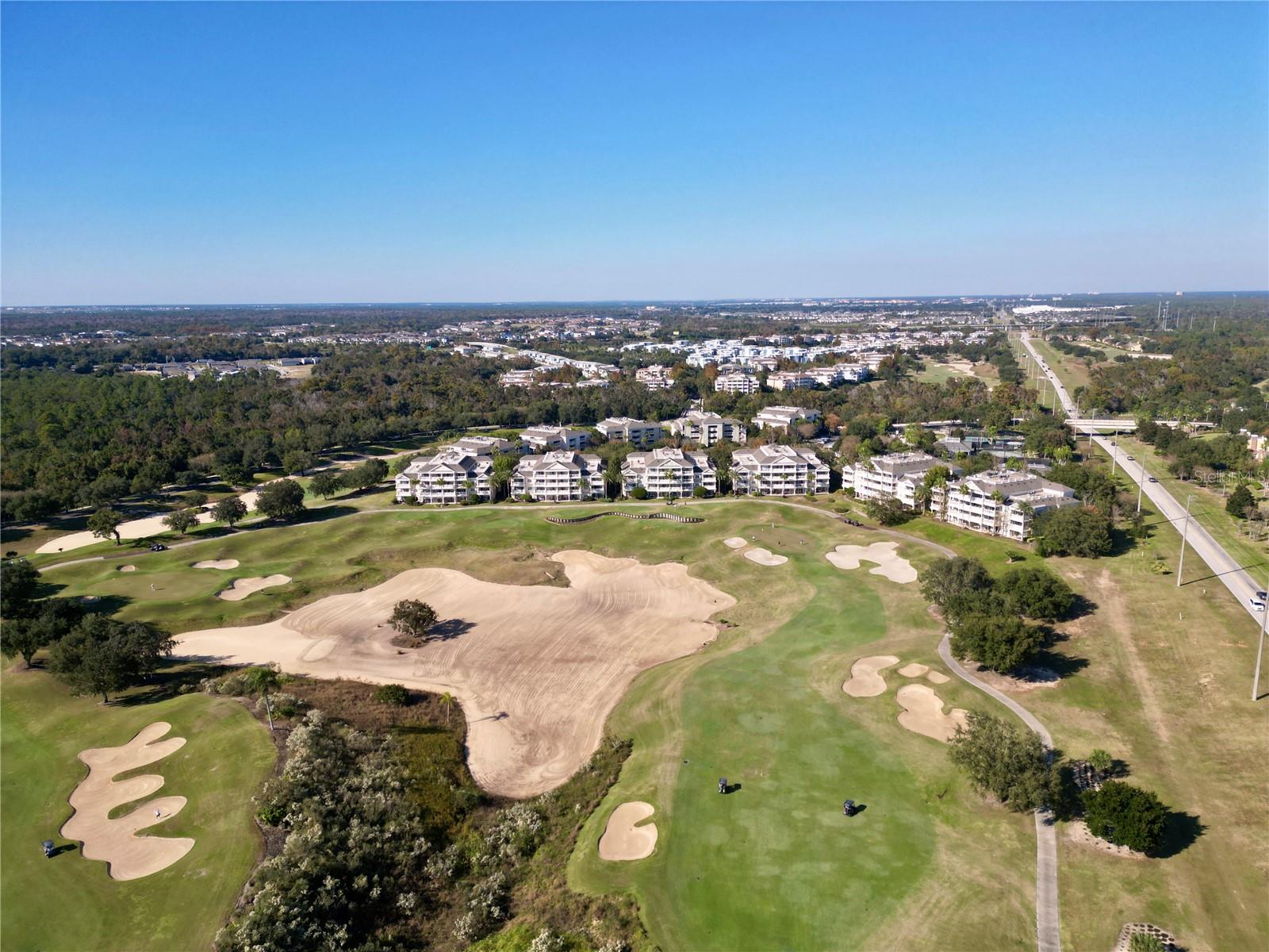 CENTRE COURT RDG CONDO PH 1 - Residential