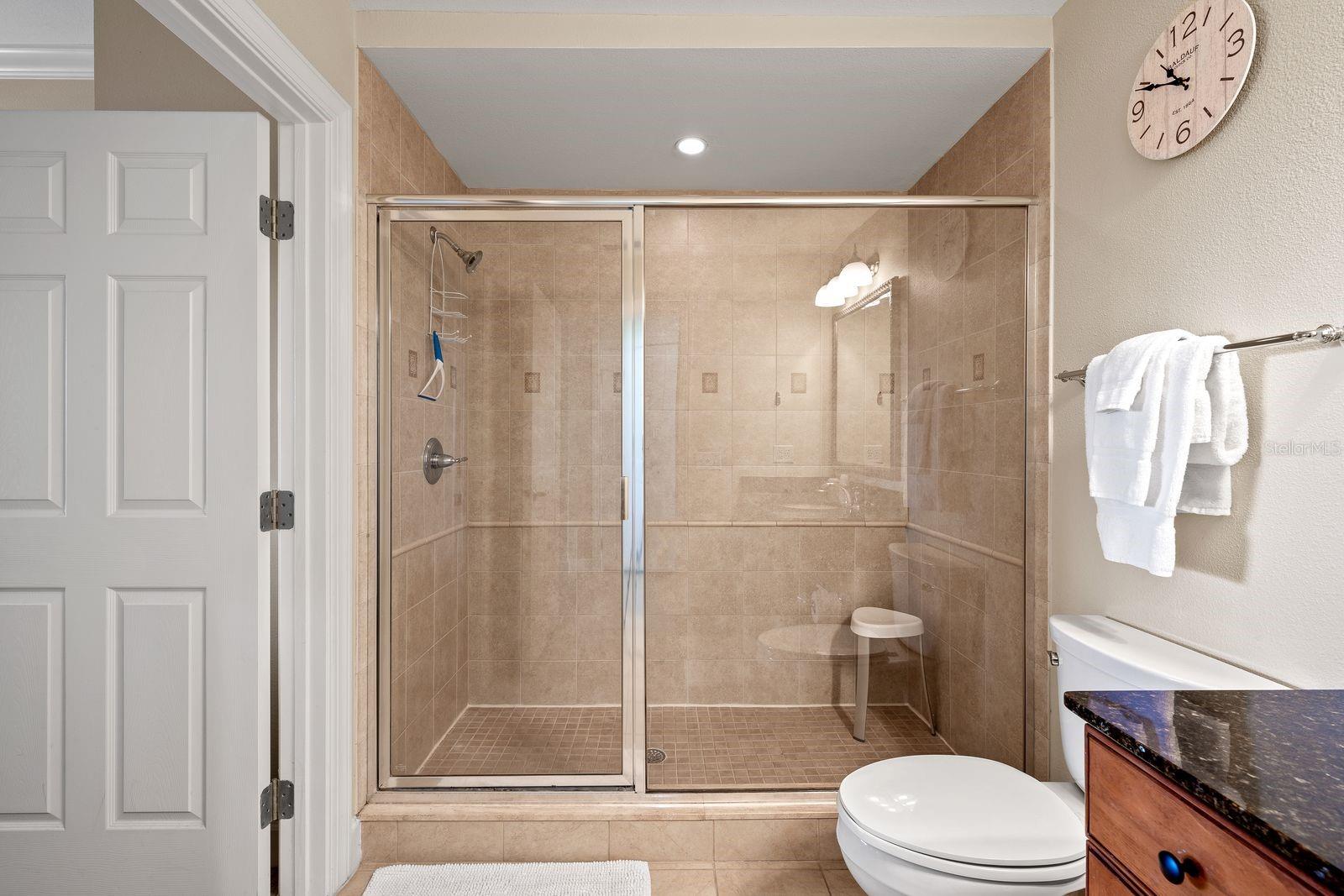 CENTRE COURT RDG CONDO PH 1 - Residential