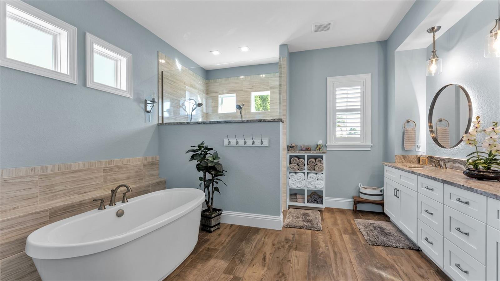 HALLAM PRESERVE EAST - Residential