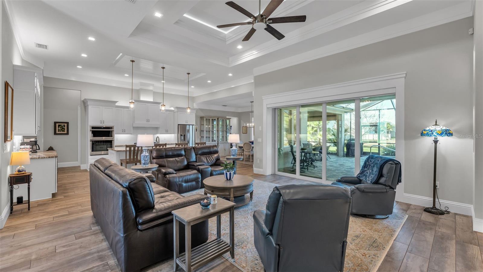 6527 EMERALD WOODS LANE