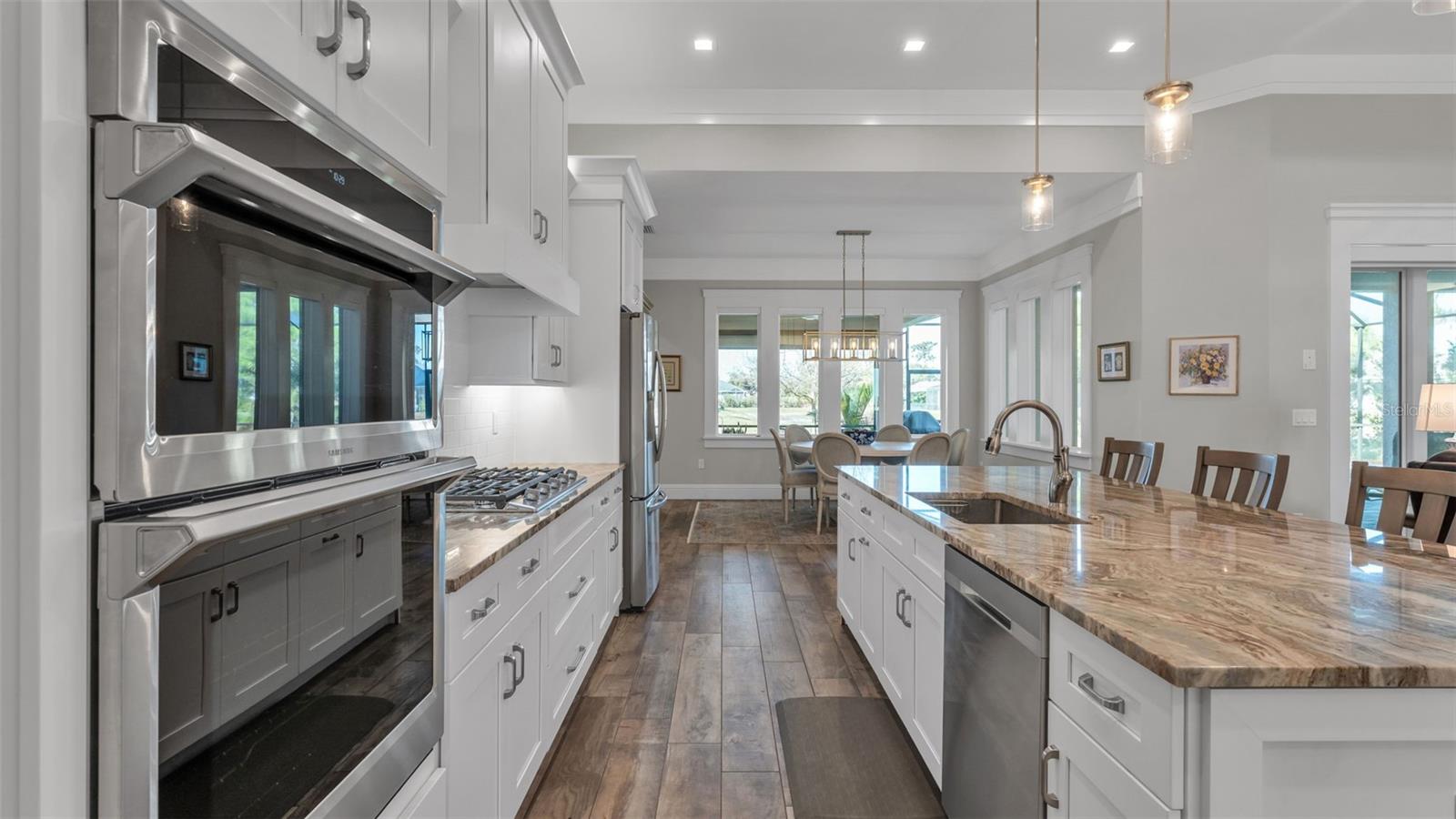 HALLAM PRESERVE EAST - Residential