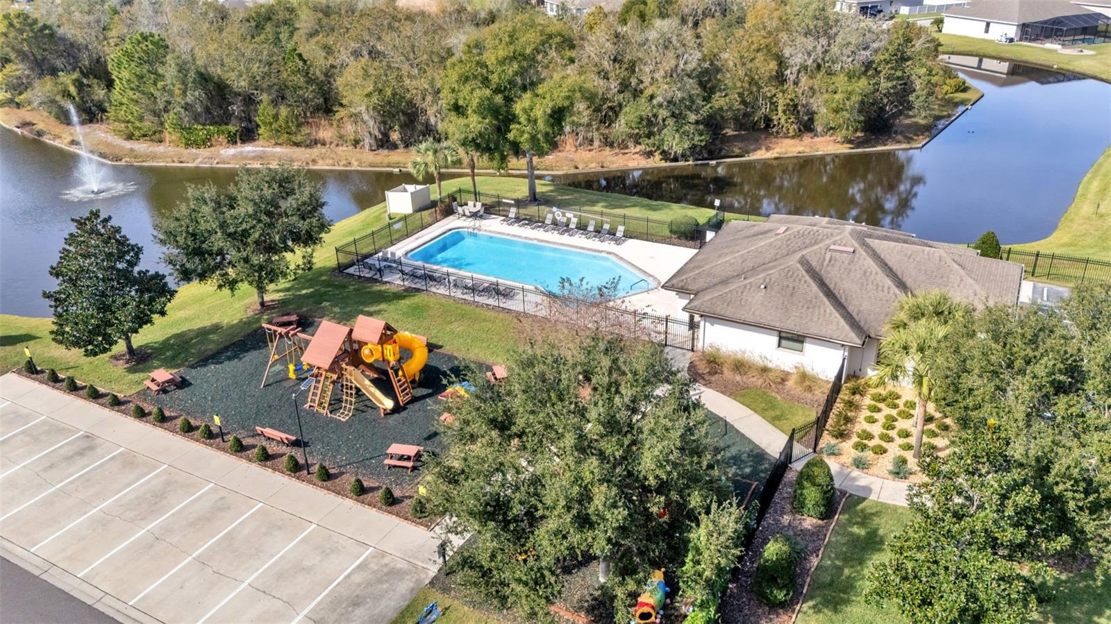 HALLAM PRESERVE EAST - Residential