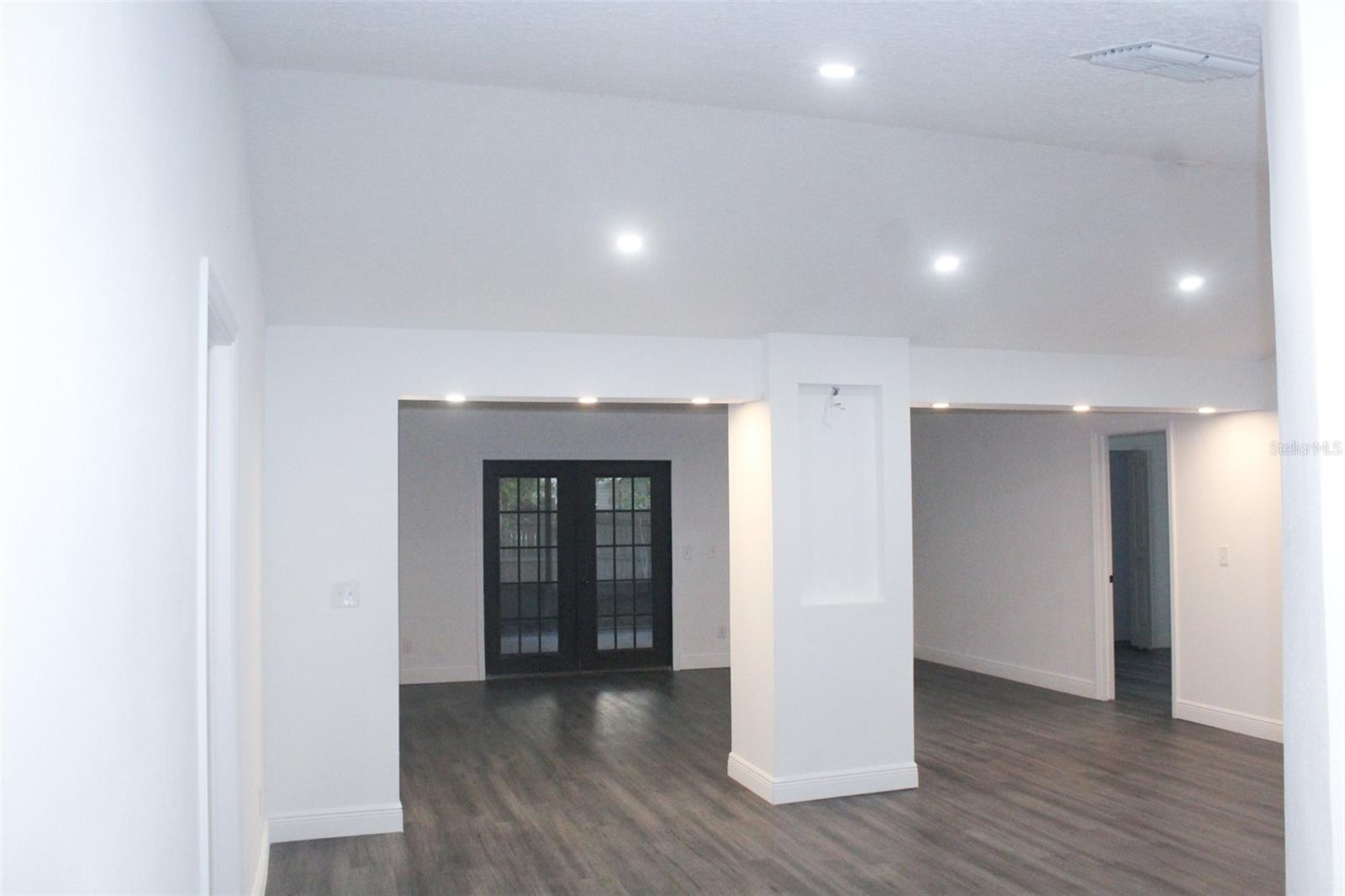 6849 PALOMINO DRIVE