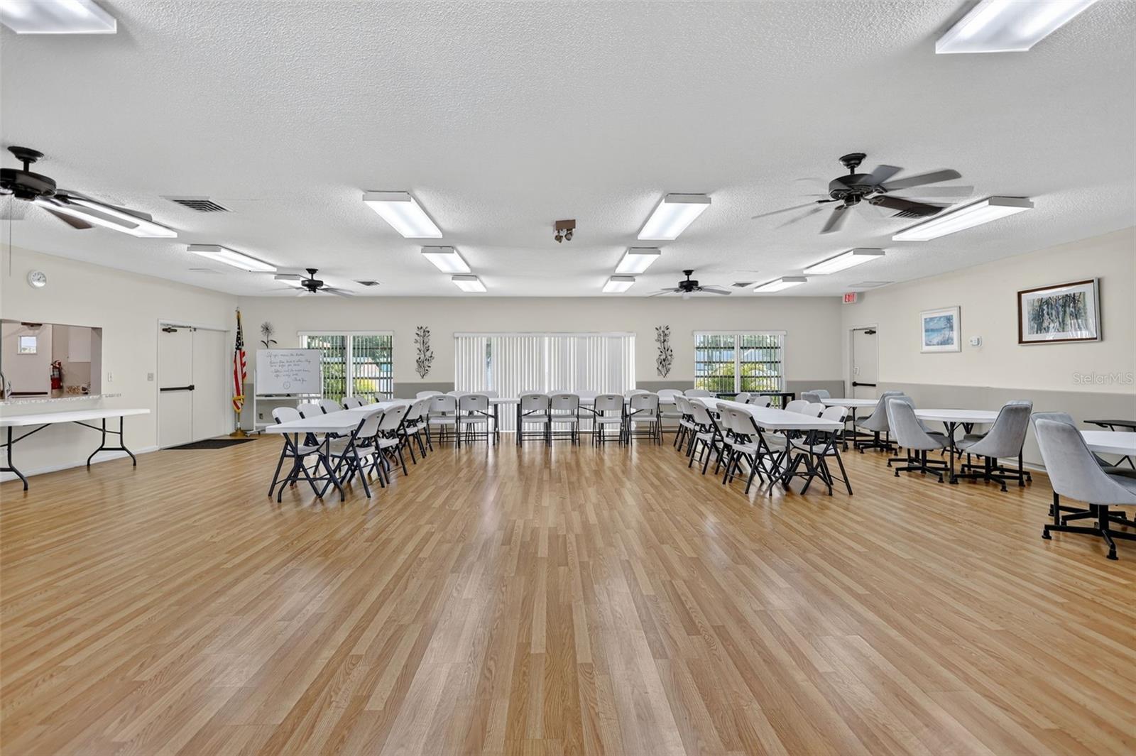 CORTEZ VILLAS CONDO 7 PH A - Residential