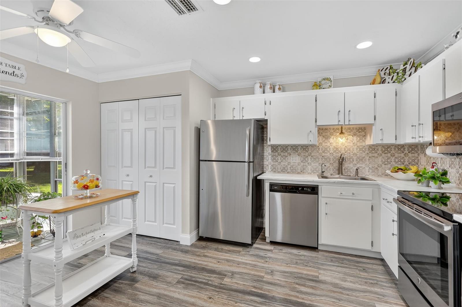 CORTEZ VILLAS CONDO 7 PH A - Residential