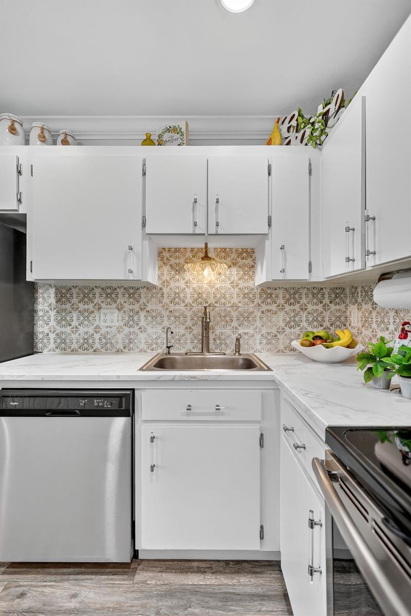 CORTEZ VILLAS CONDO 7 PH A - Residential