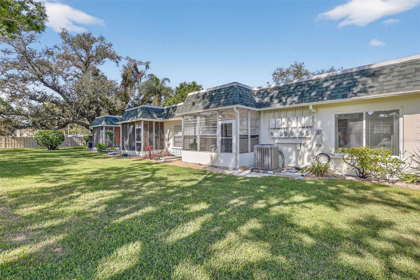 CORTEZ VILLAS CONDO 7 PH A - Residential