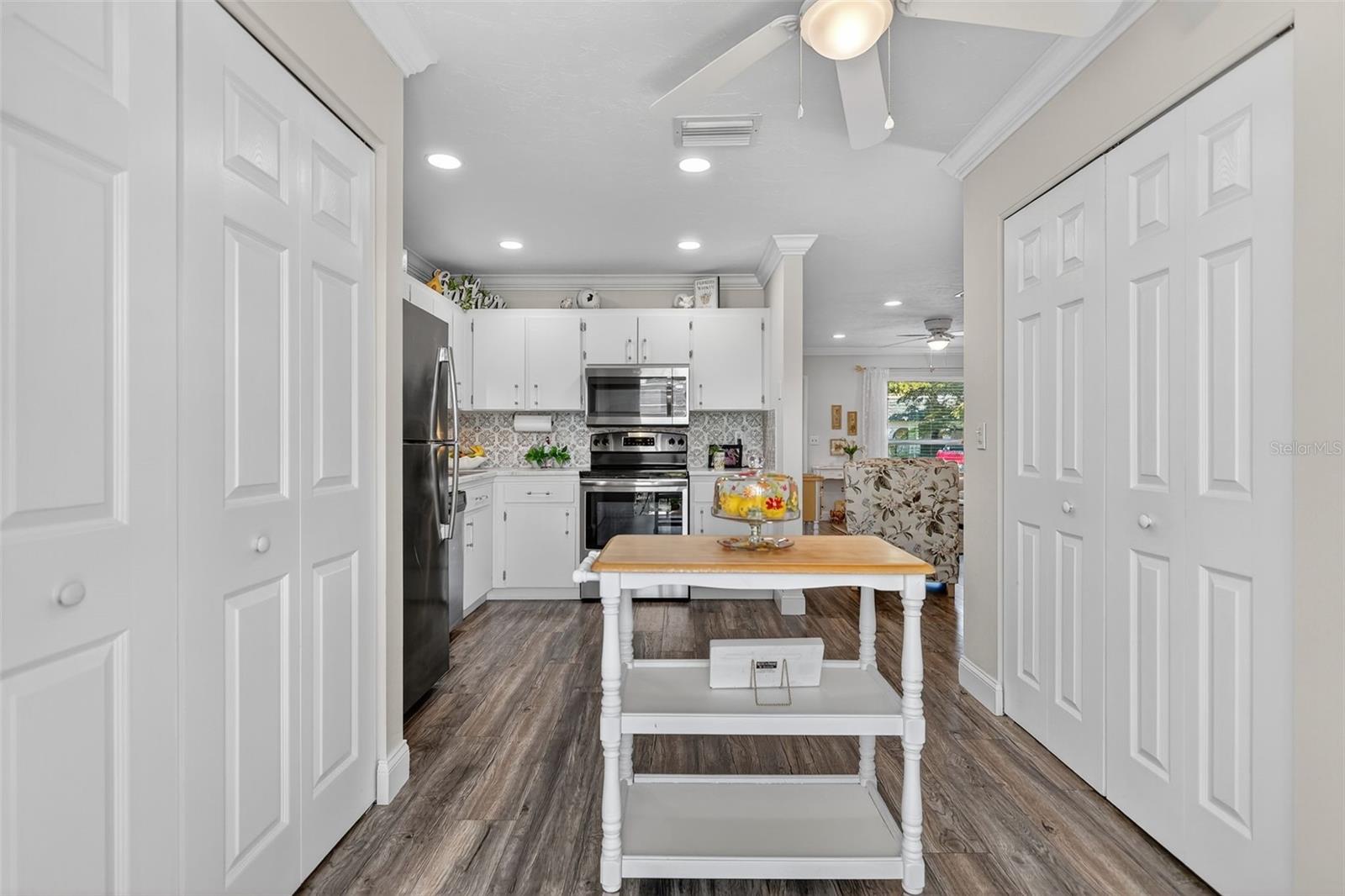 CORTEZ VILLAS CONDO 7 PH A - Residential