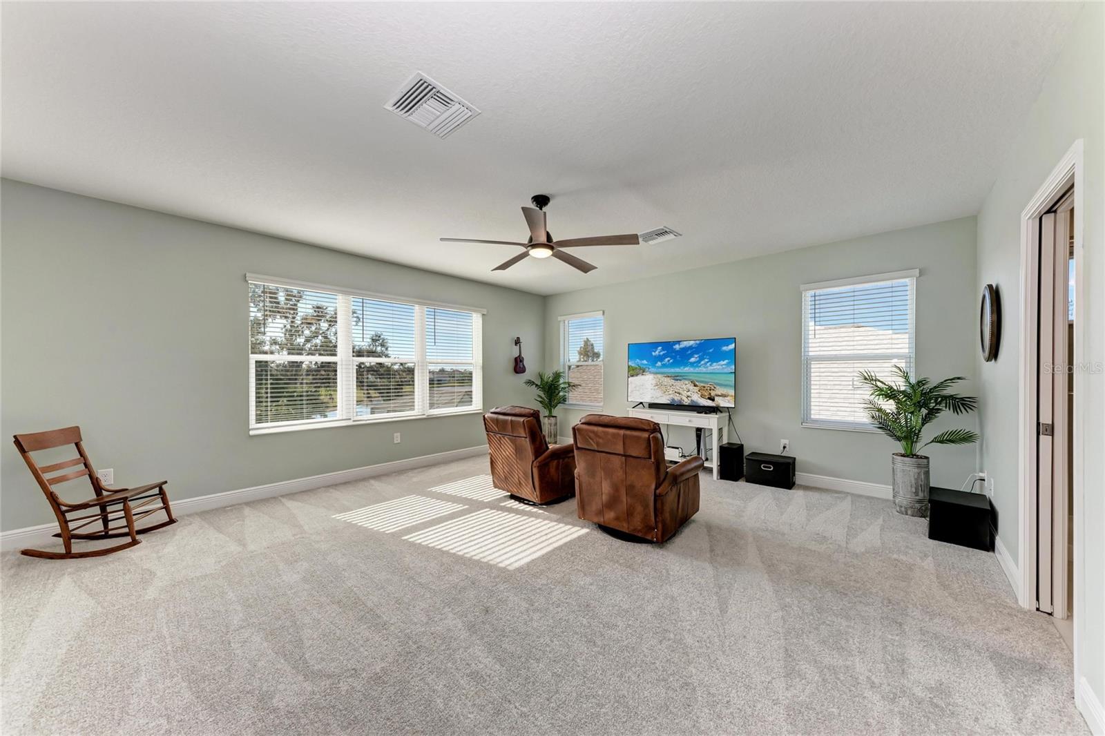 SILVERLEAF PH V - Residential