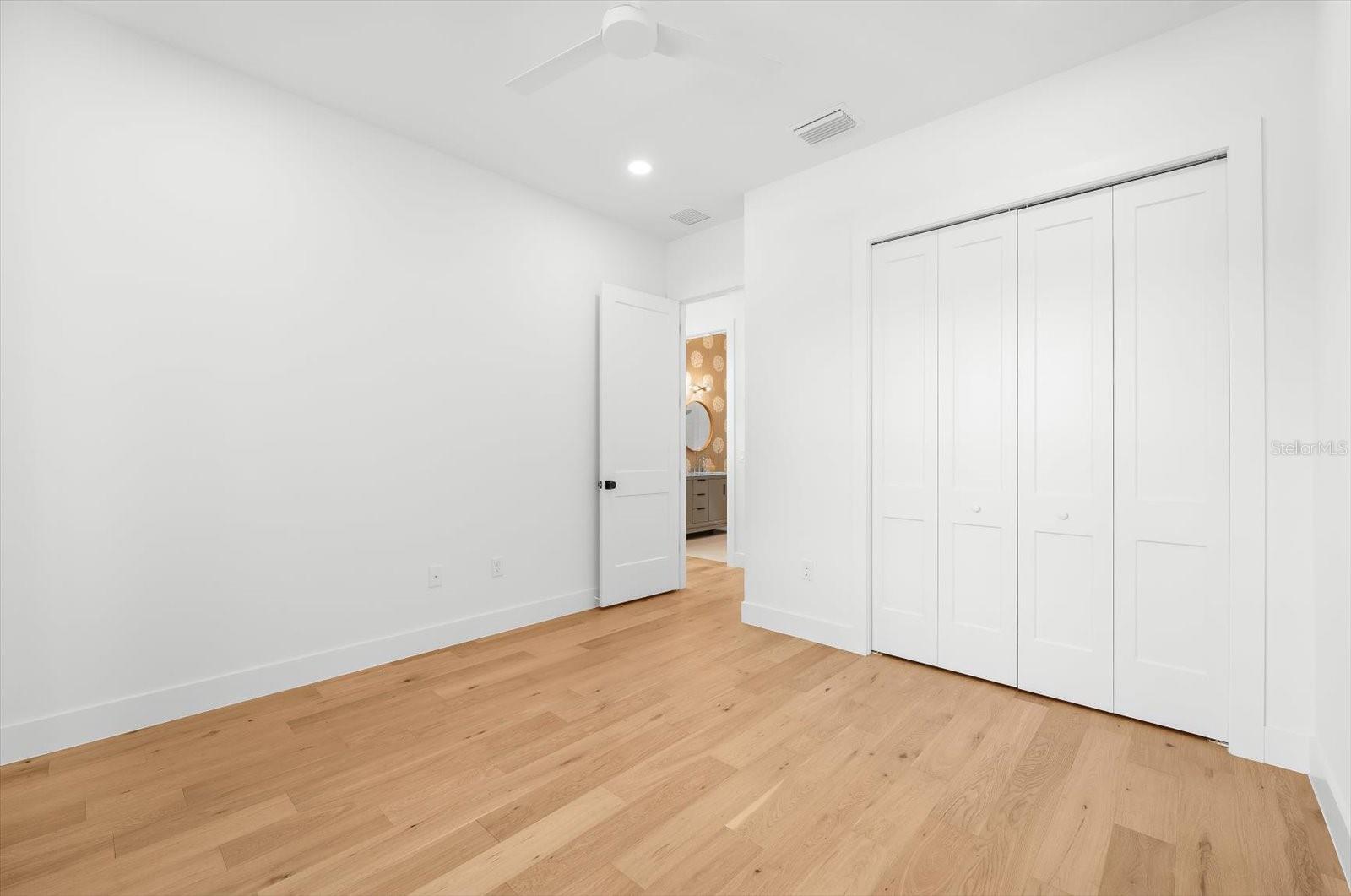 GROVE LAWN REP - Residential