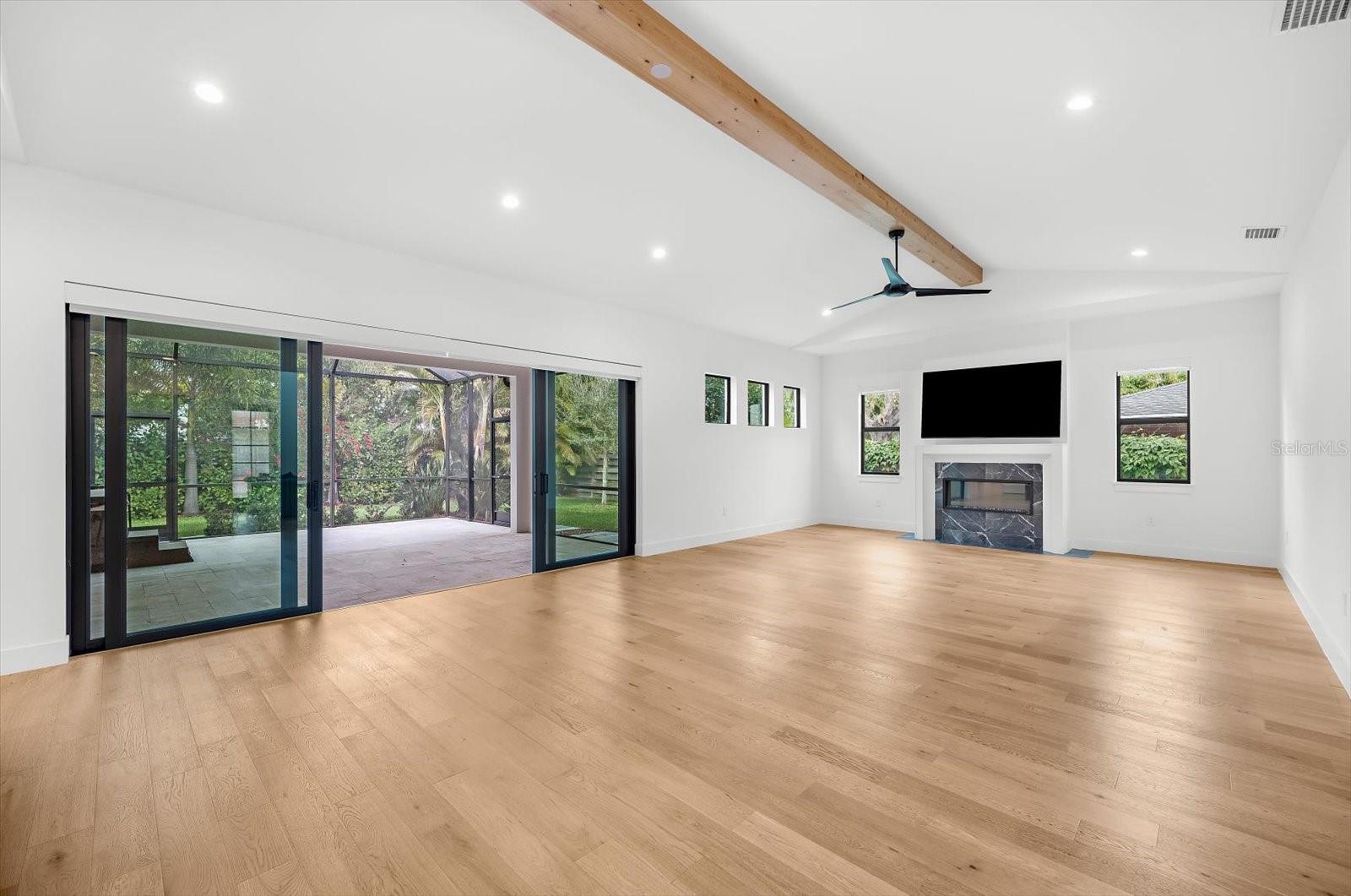 GROVE LAWN REP - Residential