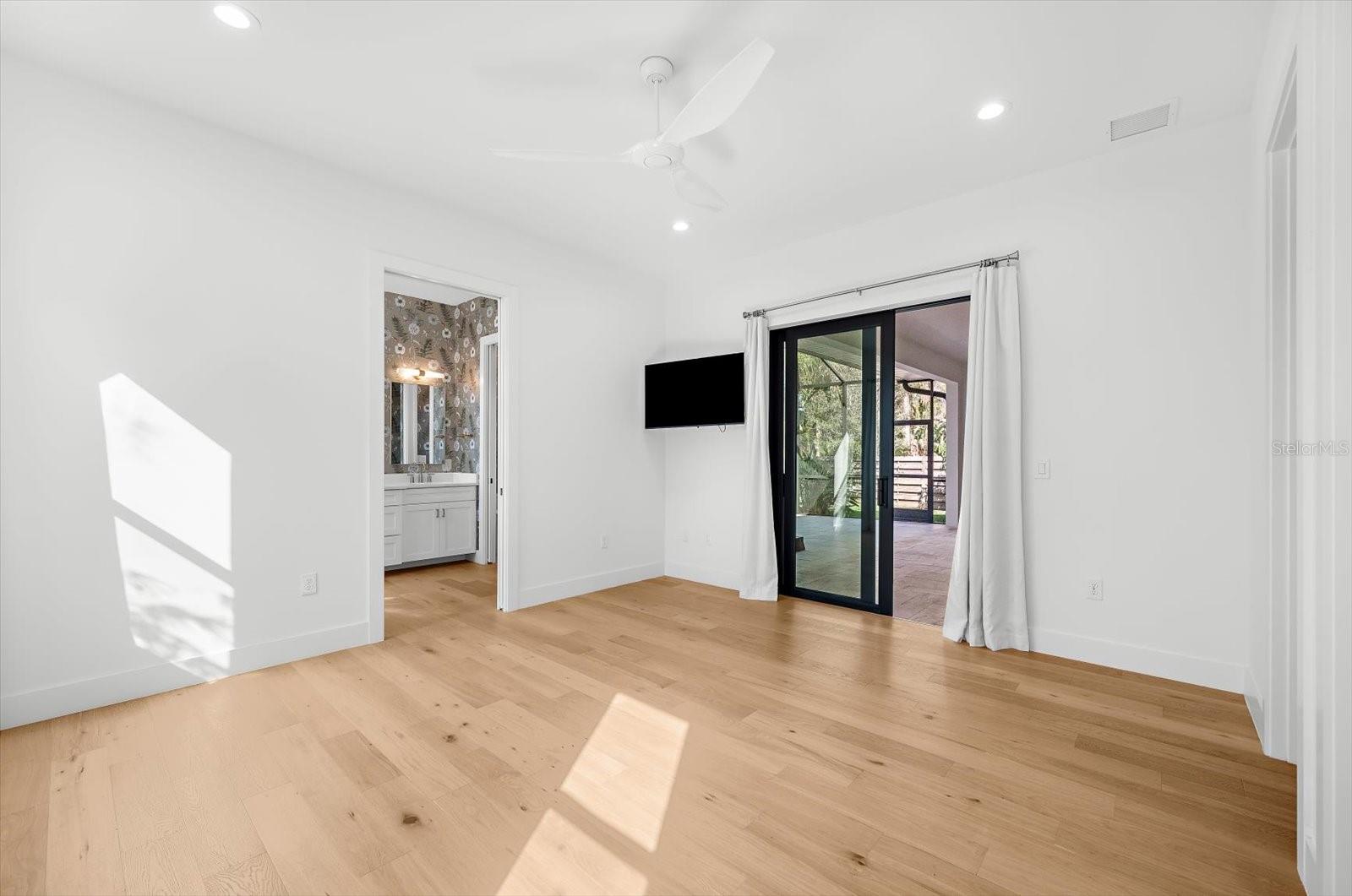 GROVE LAWN REP - Residential