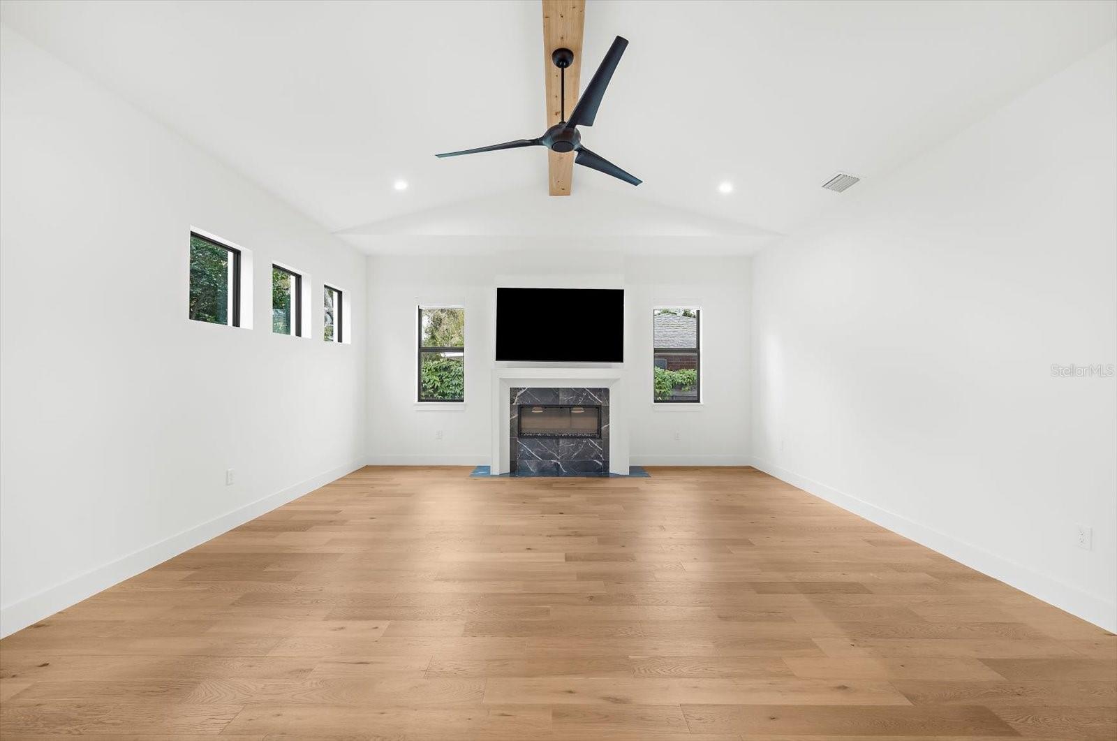 GROVE LAWN REP - Residential