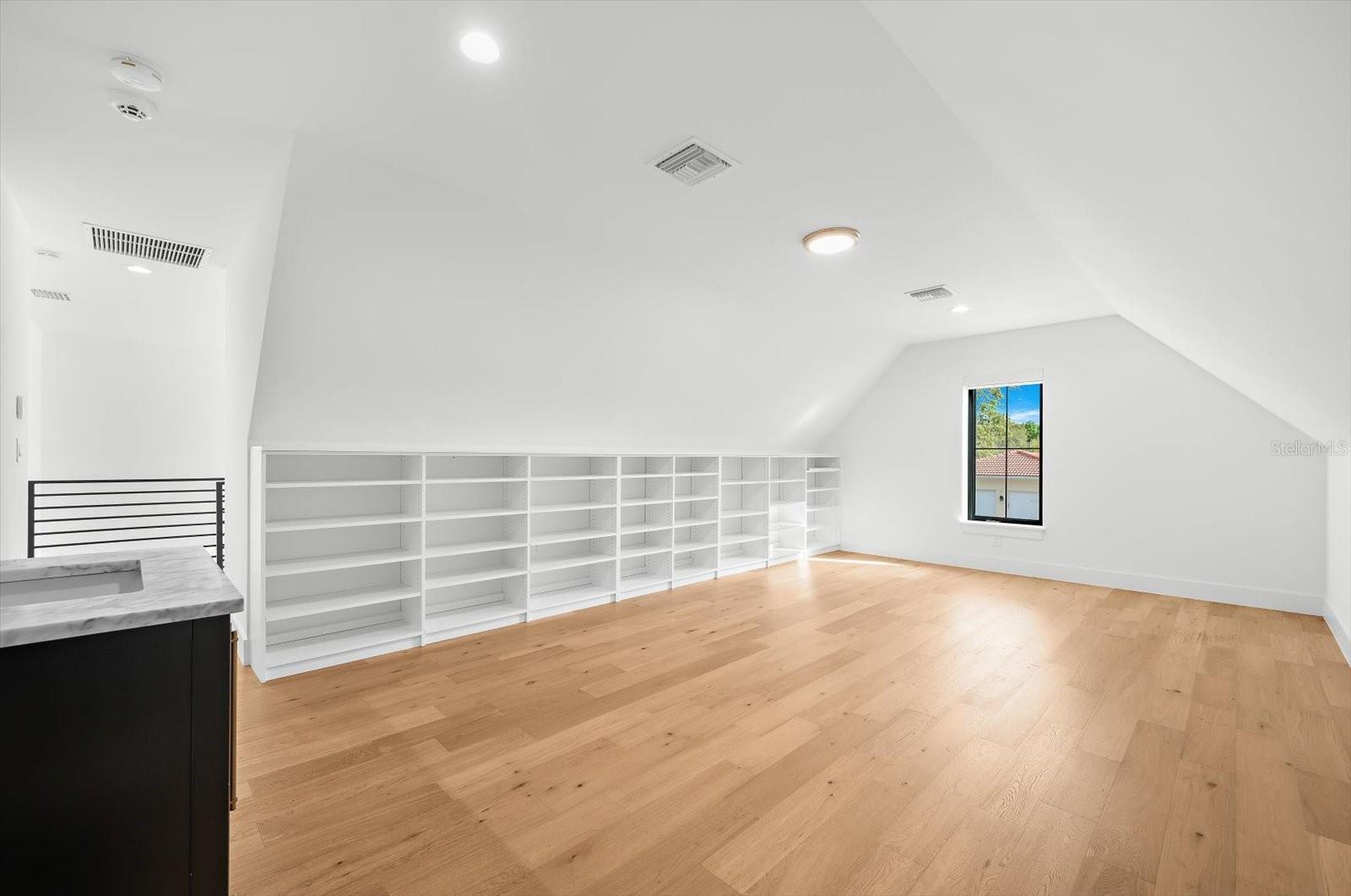 GROVE LAWN REP - Residential