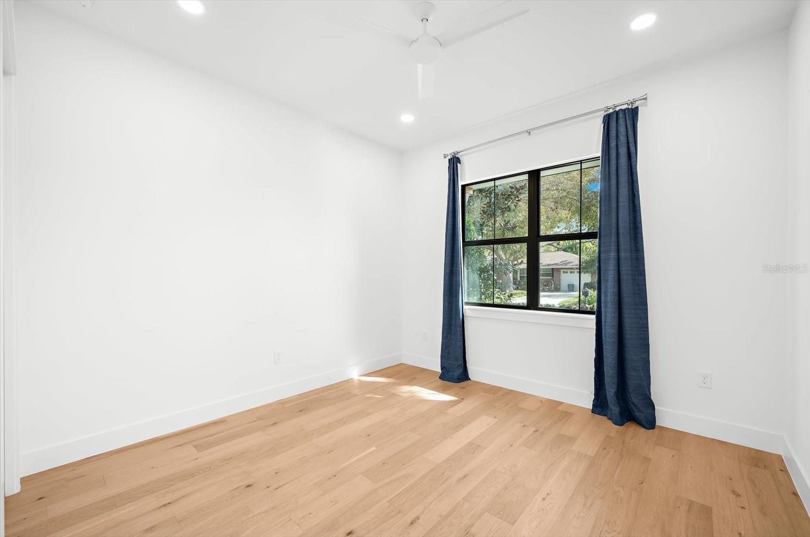 GROVE LAWN REP - Residential