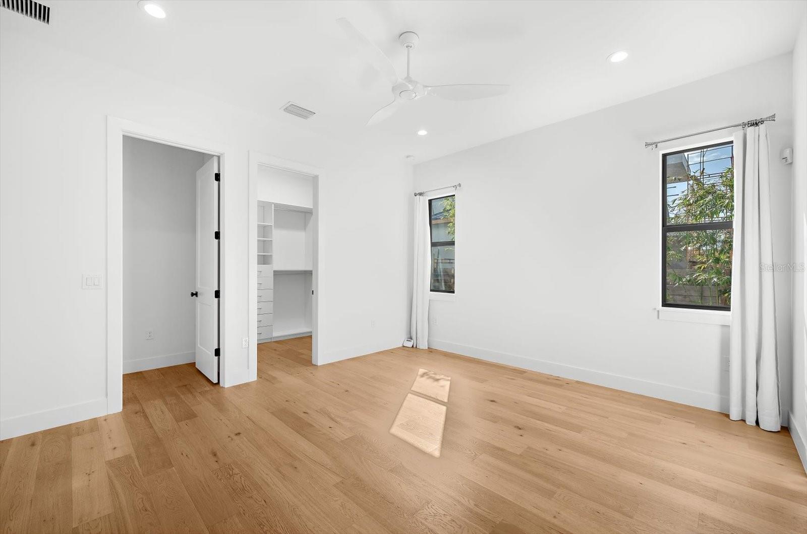 GROVE LAWN REP - Residential