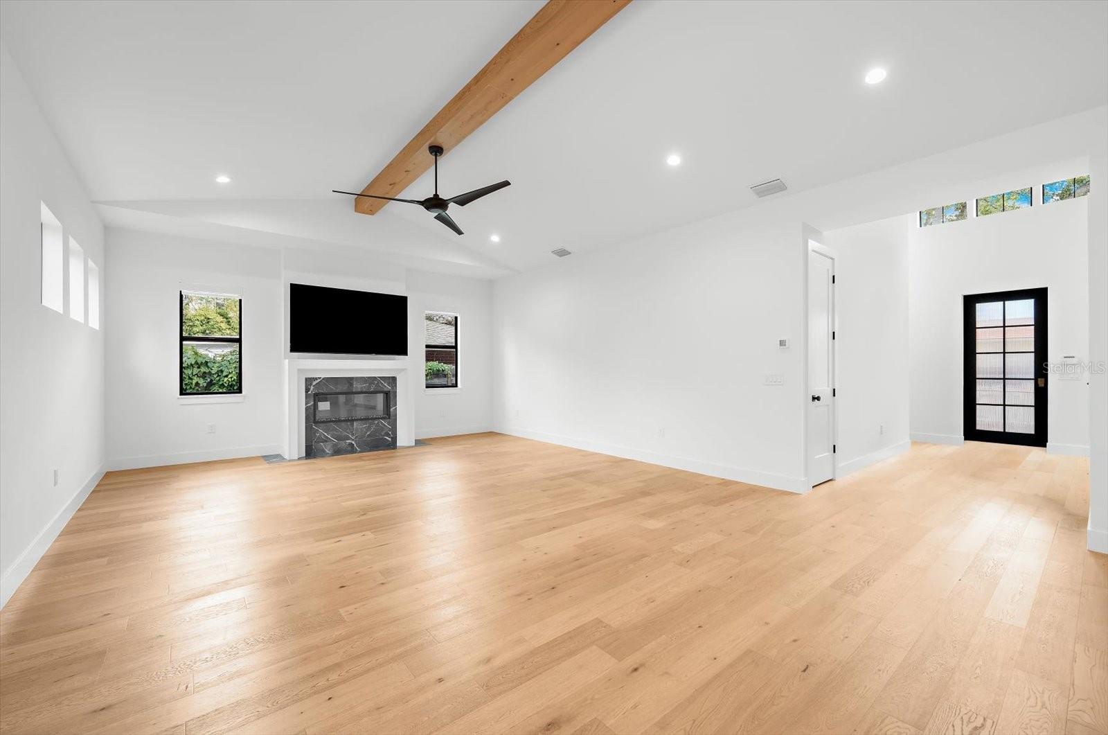 GROVE LAWN REP - Residential