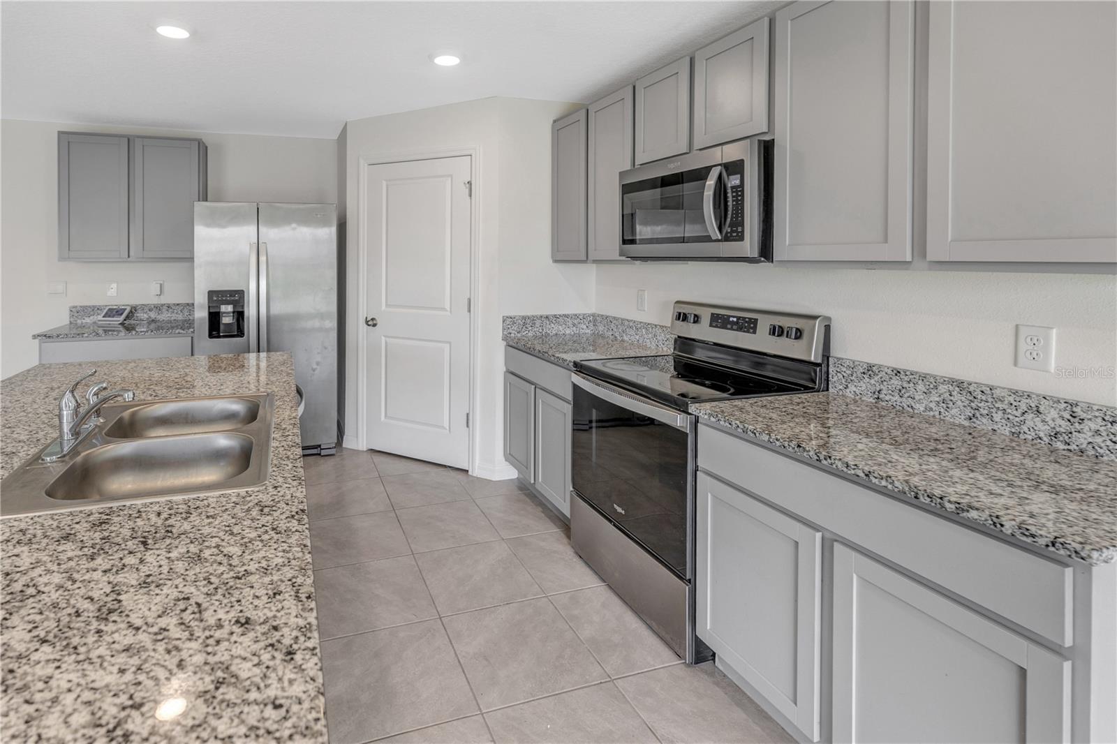 BERRY BAY SUB - Residential