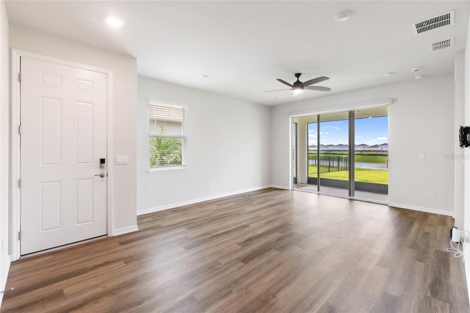 STAR FARMS - Residential