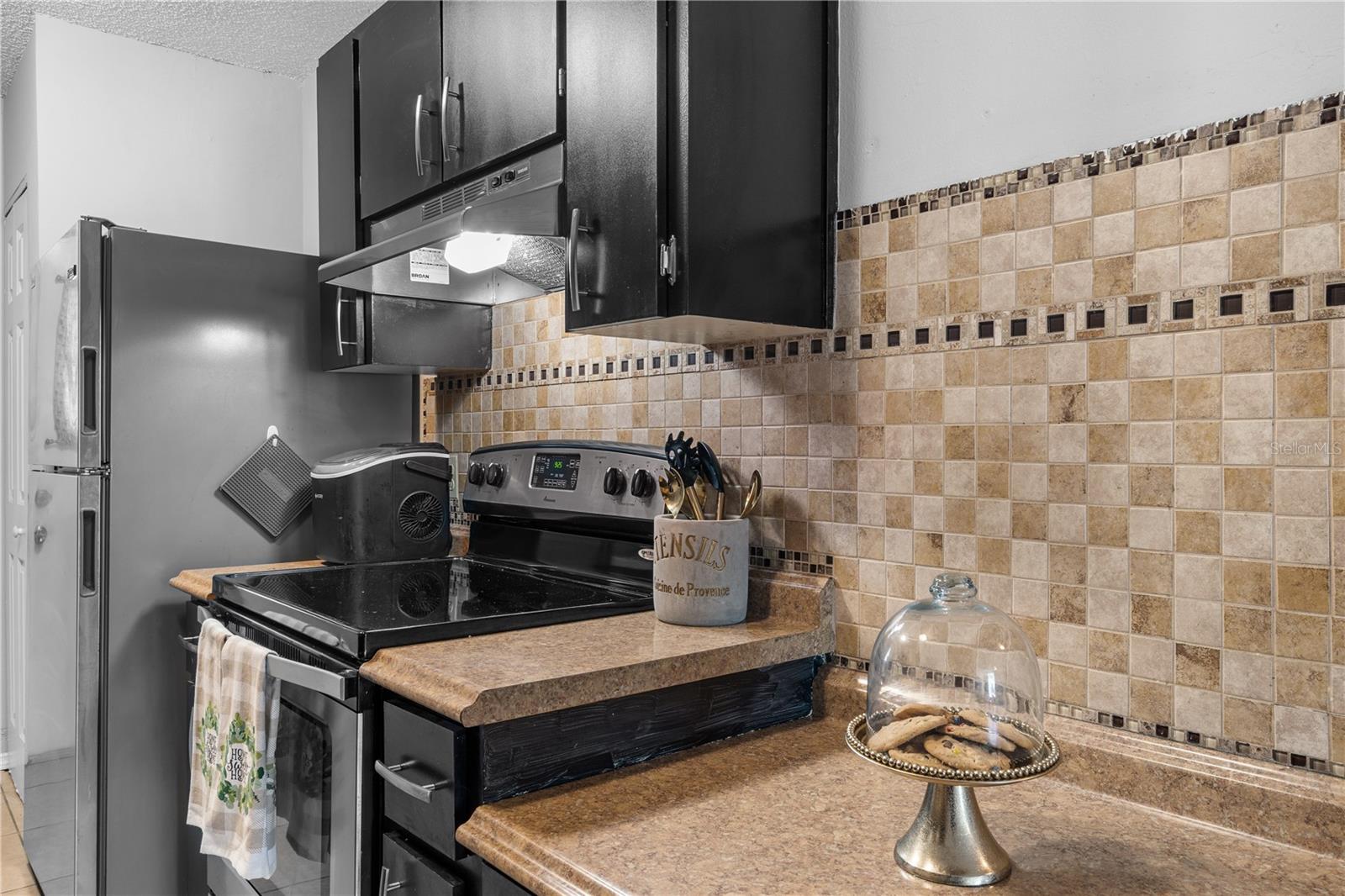 TAVARES RIDGE CONDO - Residential