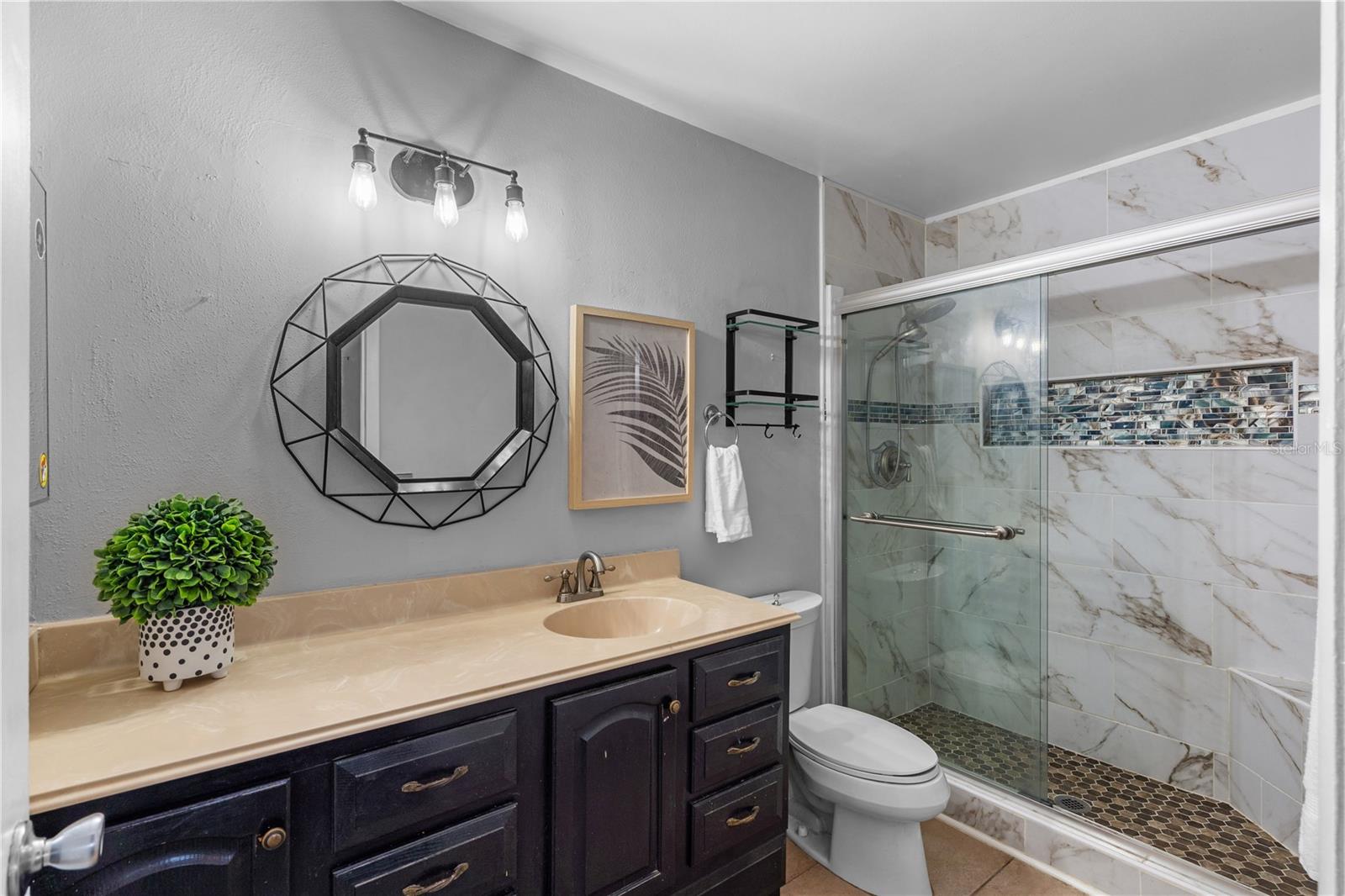 TAVARES RIDGE CONDO - Residential