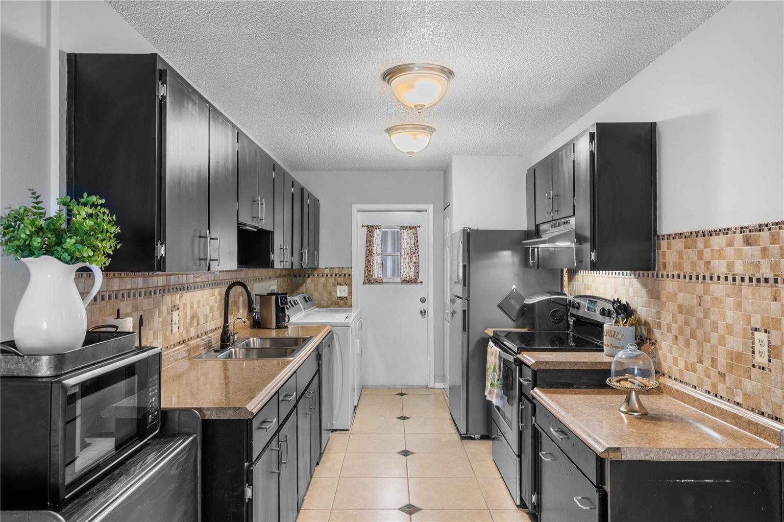 TAVARES RIDGE CONDO - Residential