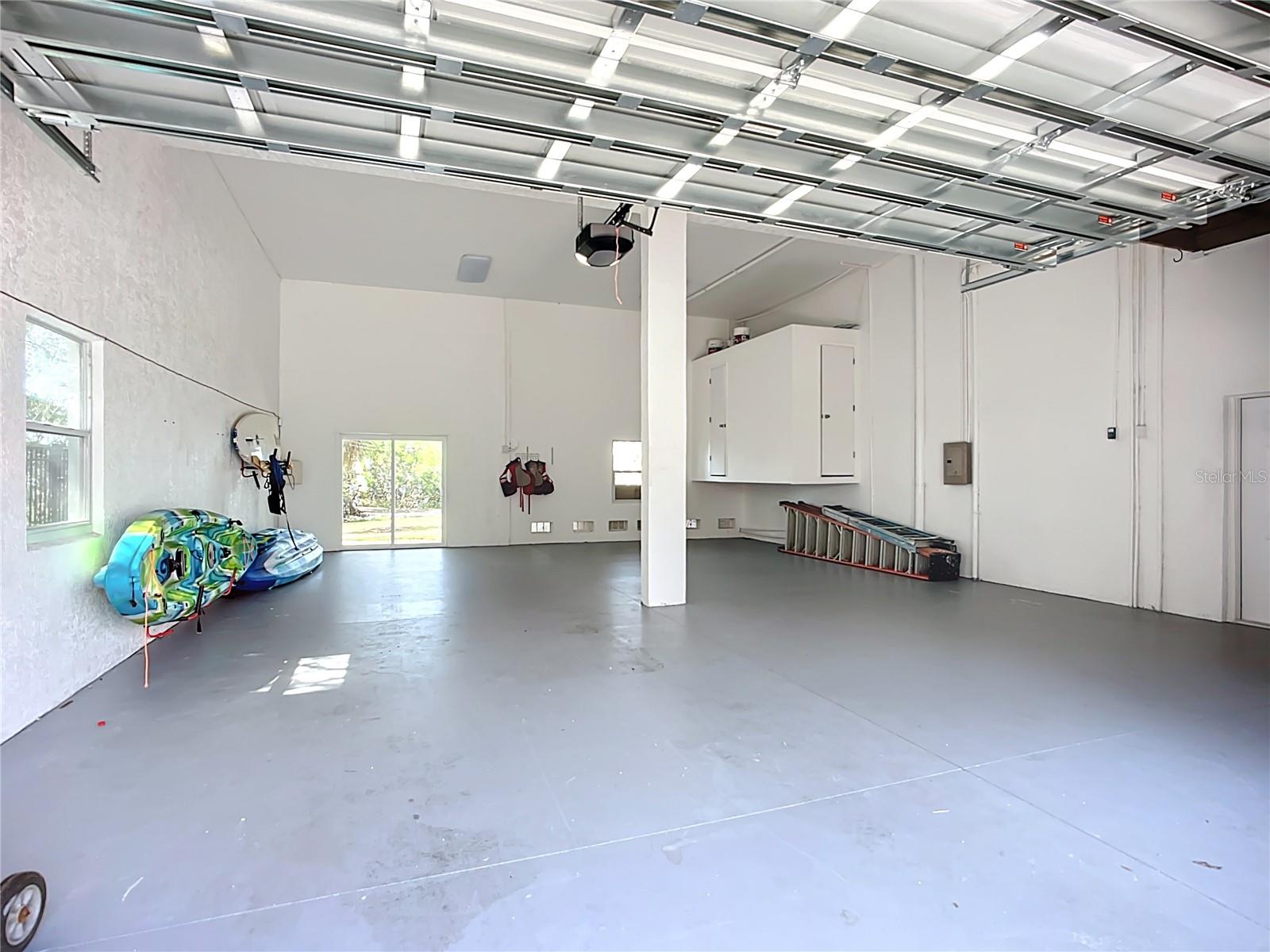 TREETOPS BAY CONDO - Residential Income