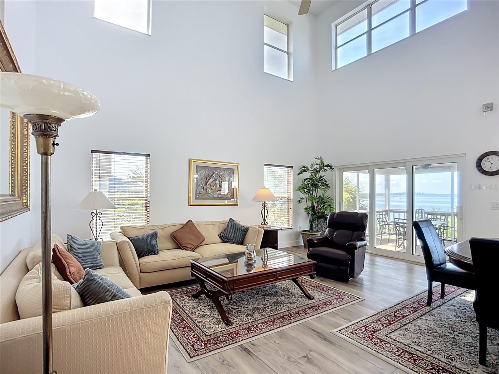 2424 BAY DRIVE 2424/2426