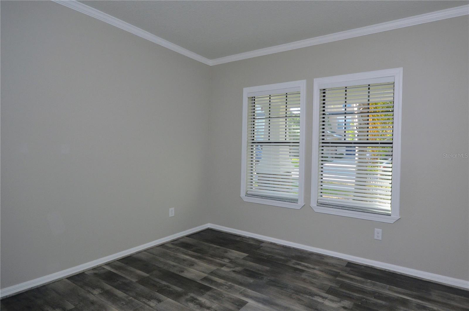 OAKS AT SHADY CREEK PH 1 - Residential Lease