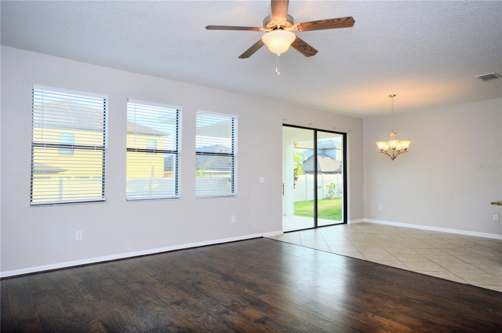 OAKS AT SHADY CREEK PH 1 - Residential Lease