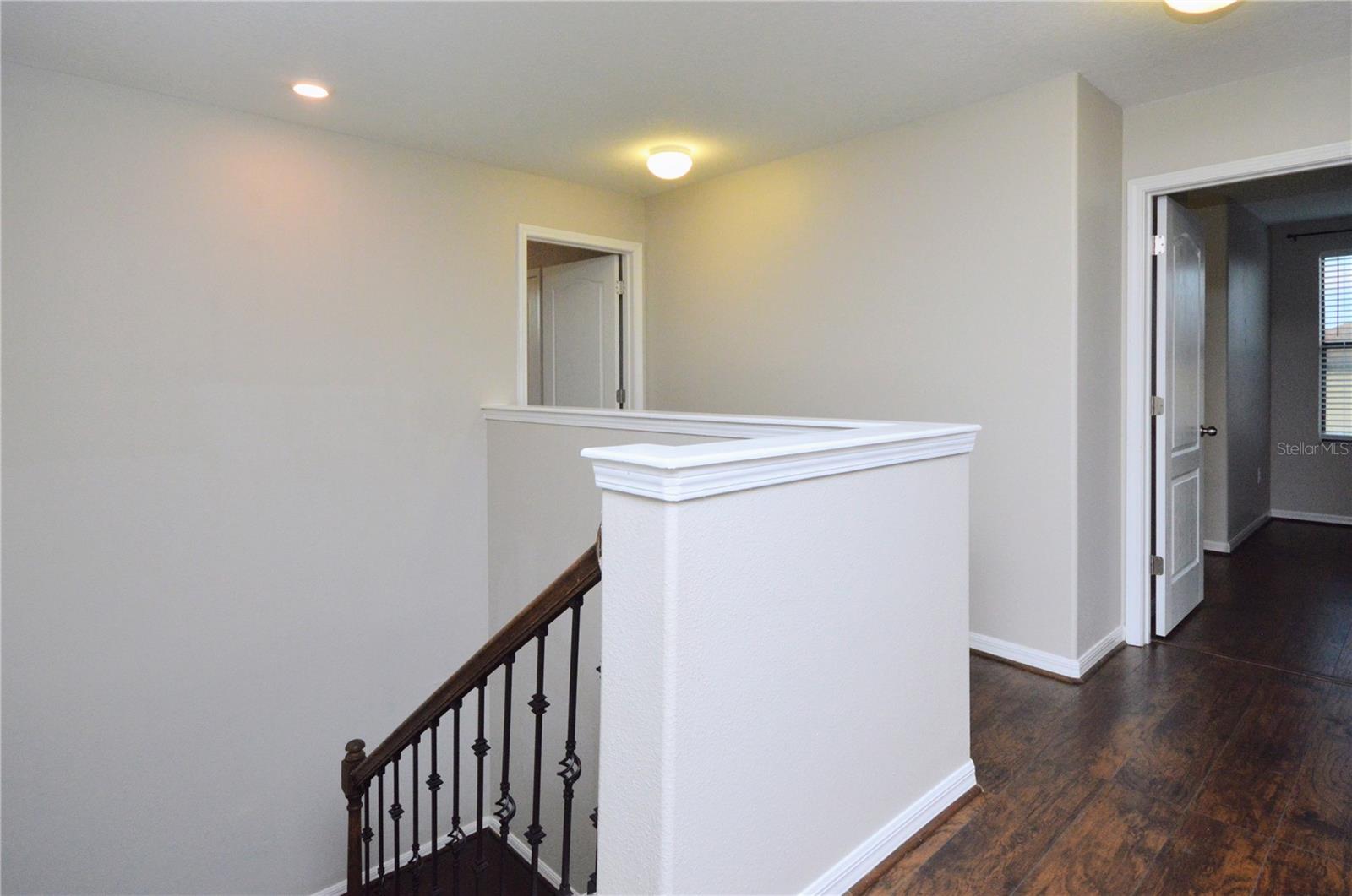 OAKS AT SHADY CREEK PH 1 - Residential Lease