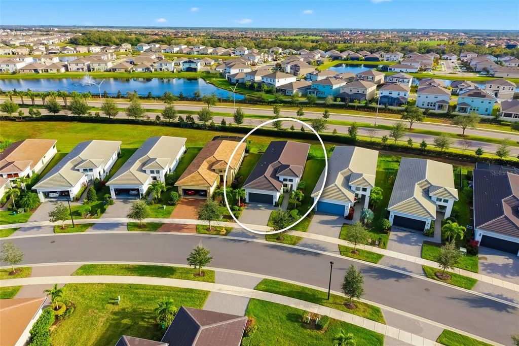 Photo of 5244 Barnett Circle, Bradenton, FL 34211 (MLS # A4678008)