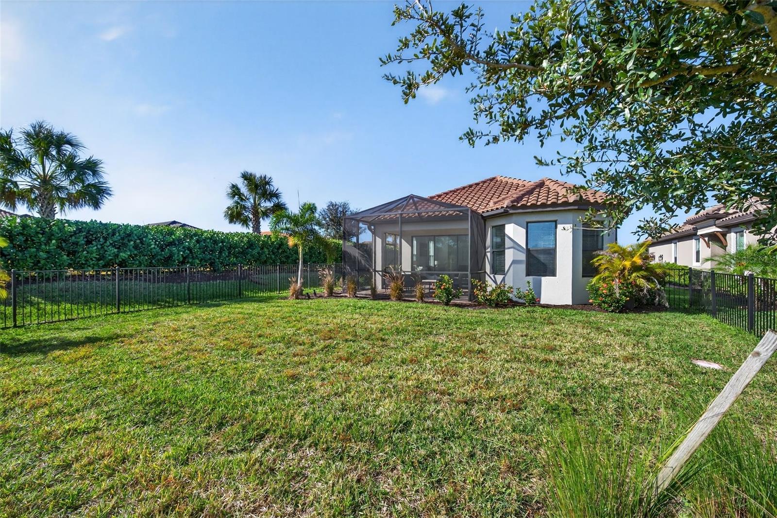 AZARIO ESPLANADE PH III SUBPH D - Residential