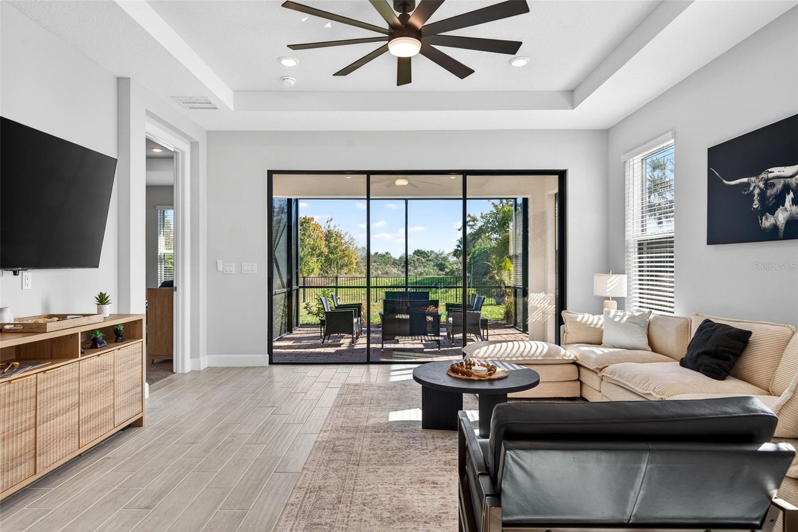 AZARIO ESPLANADE PH III SUBPH D - Residential