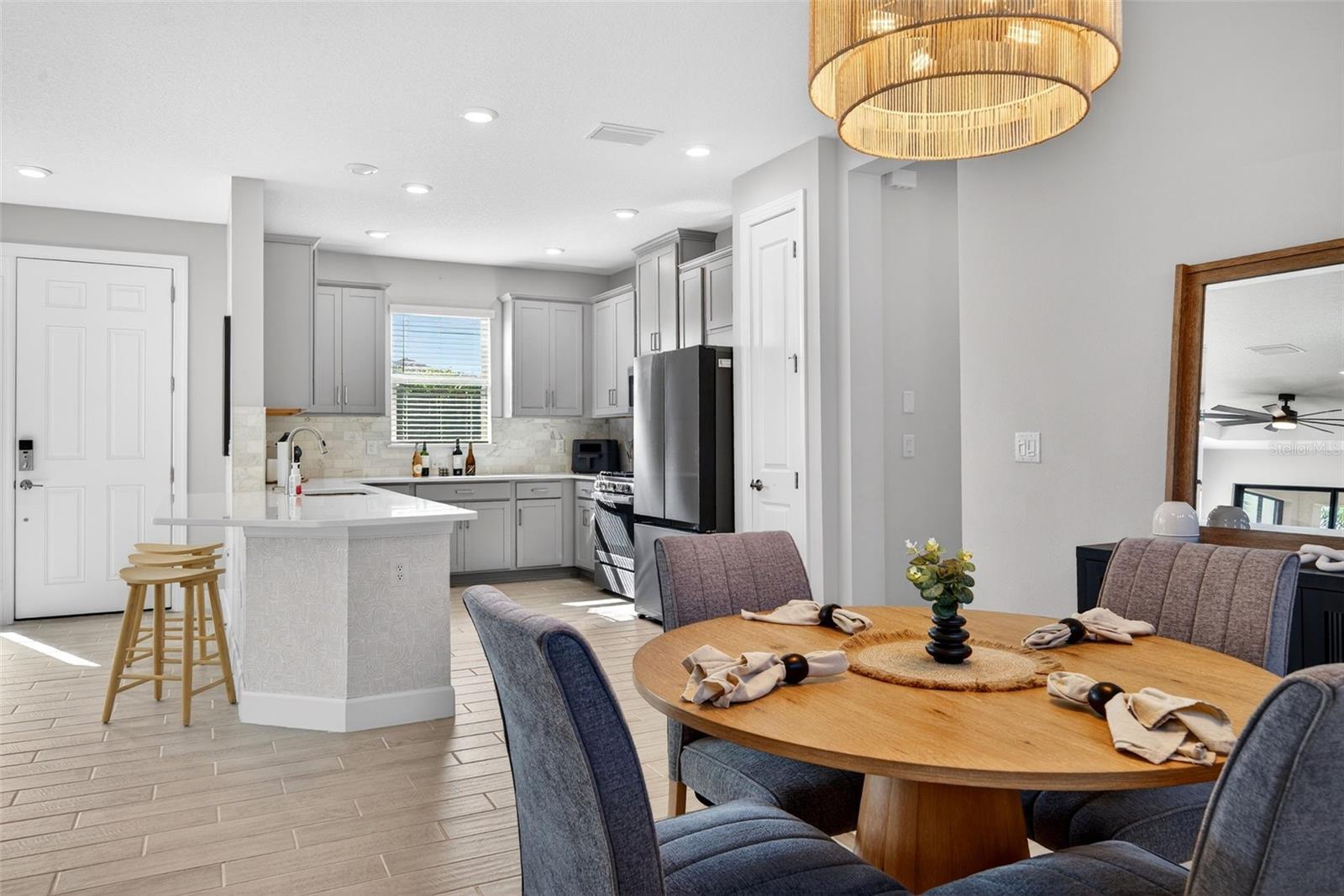 AZARIO ESPLANADE PH III SUBPH D - Residential