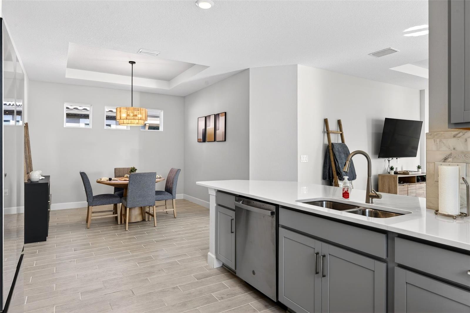 AZARIO ESPLANADE PH III SUBPH D - Residential