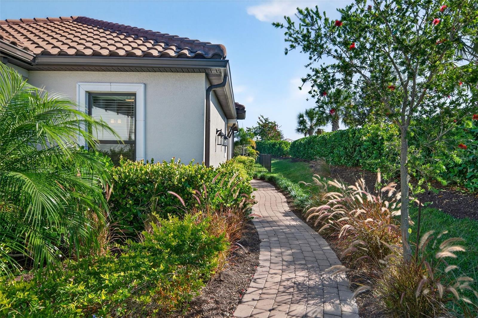 AZARIO ESPLANADE PH III SUBPH D - Residential