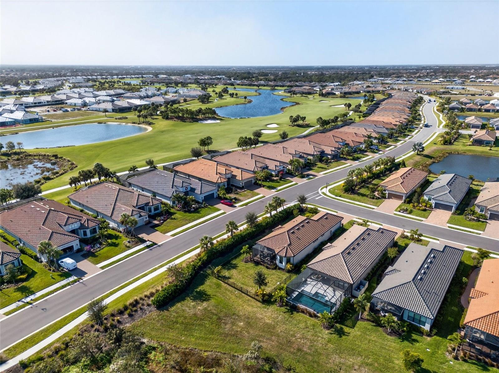 AZARIO ESPLANADE PH III SUBPH D - Residential