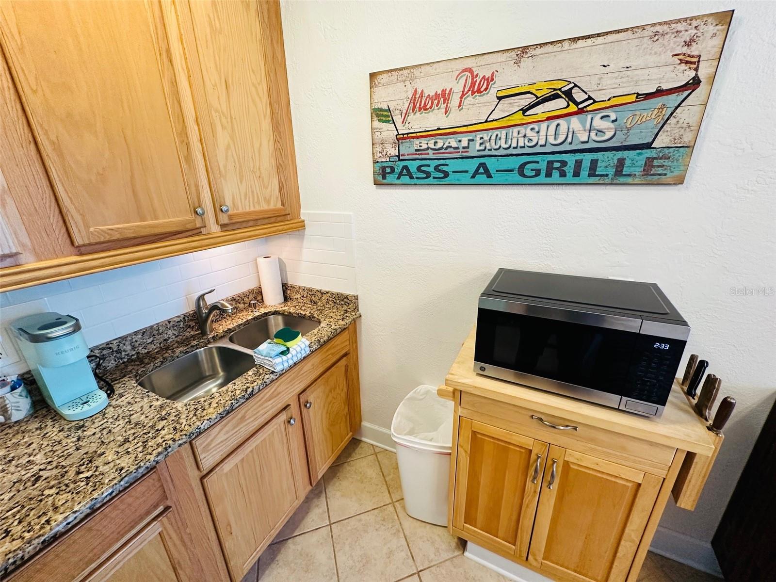 PASS-A-GRILLE BEACH CONDO PH I CONDO - Residential