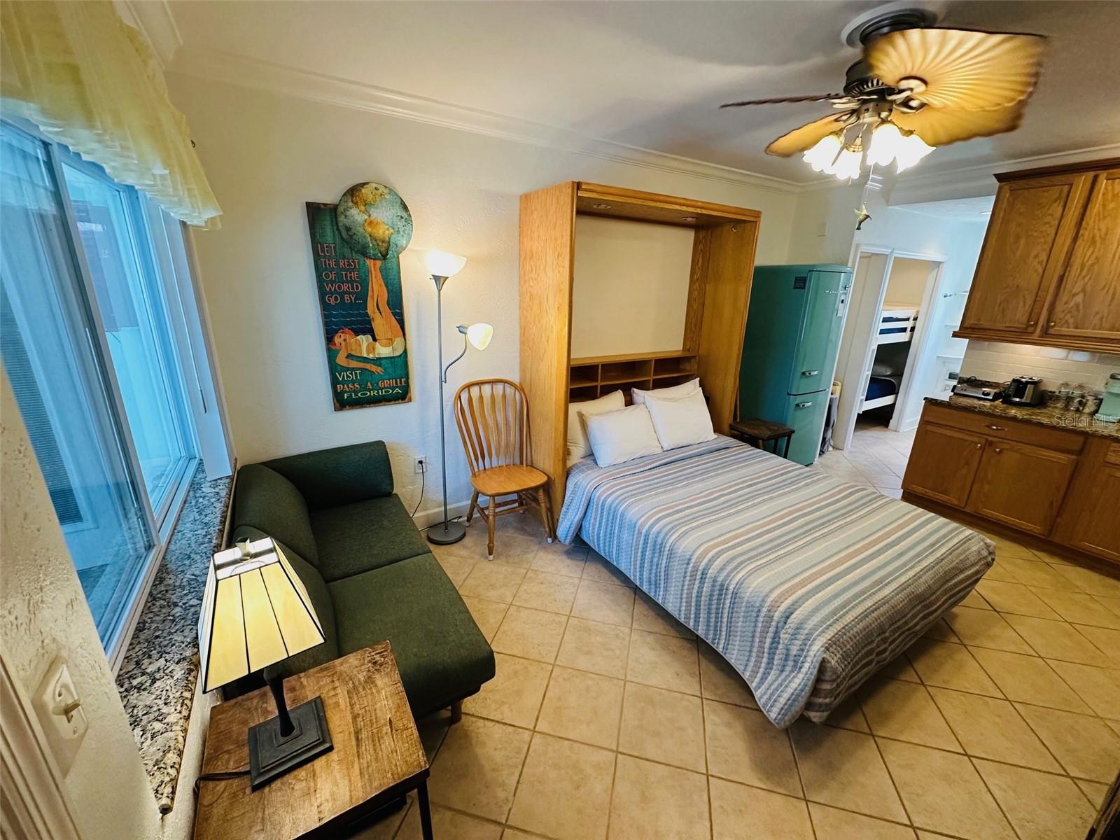 PASS-A-GRILLE BEACH CONDO PH I CONDO - Residential