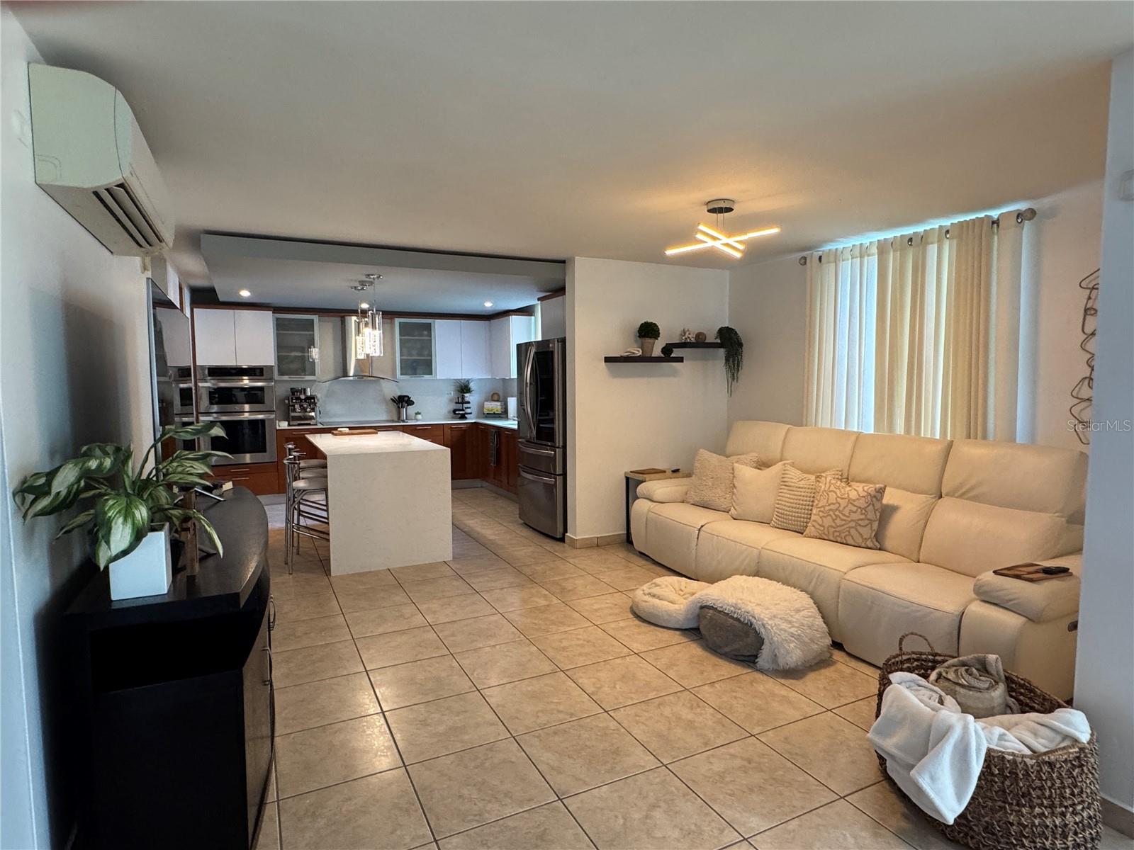 PASEO LOS CORALES I - Residential