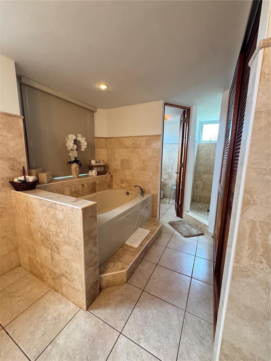 PASEO LOS CORALES I - Residential