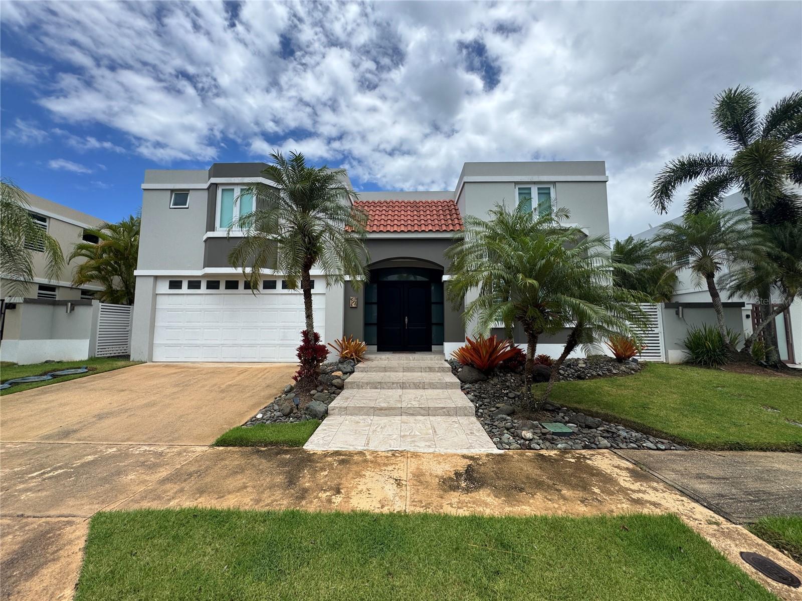 PASEO LOS CORALES I - Residential