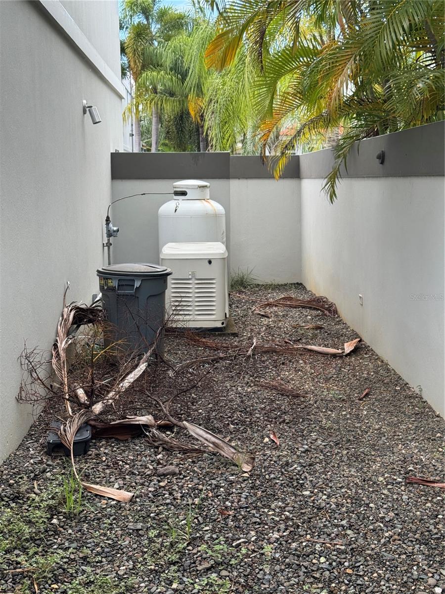 PASEO LOS CORALES I - Residential