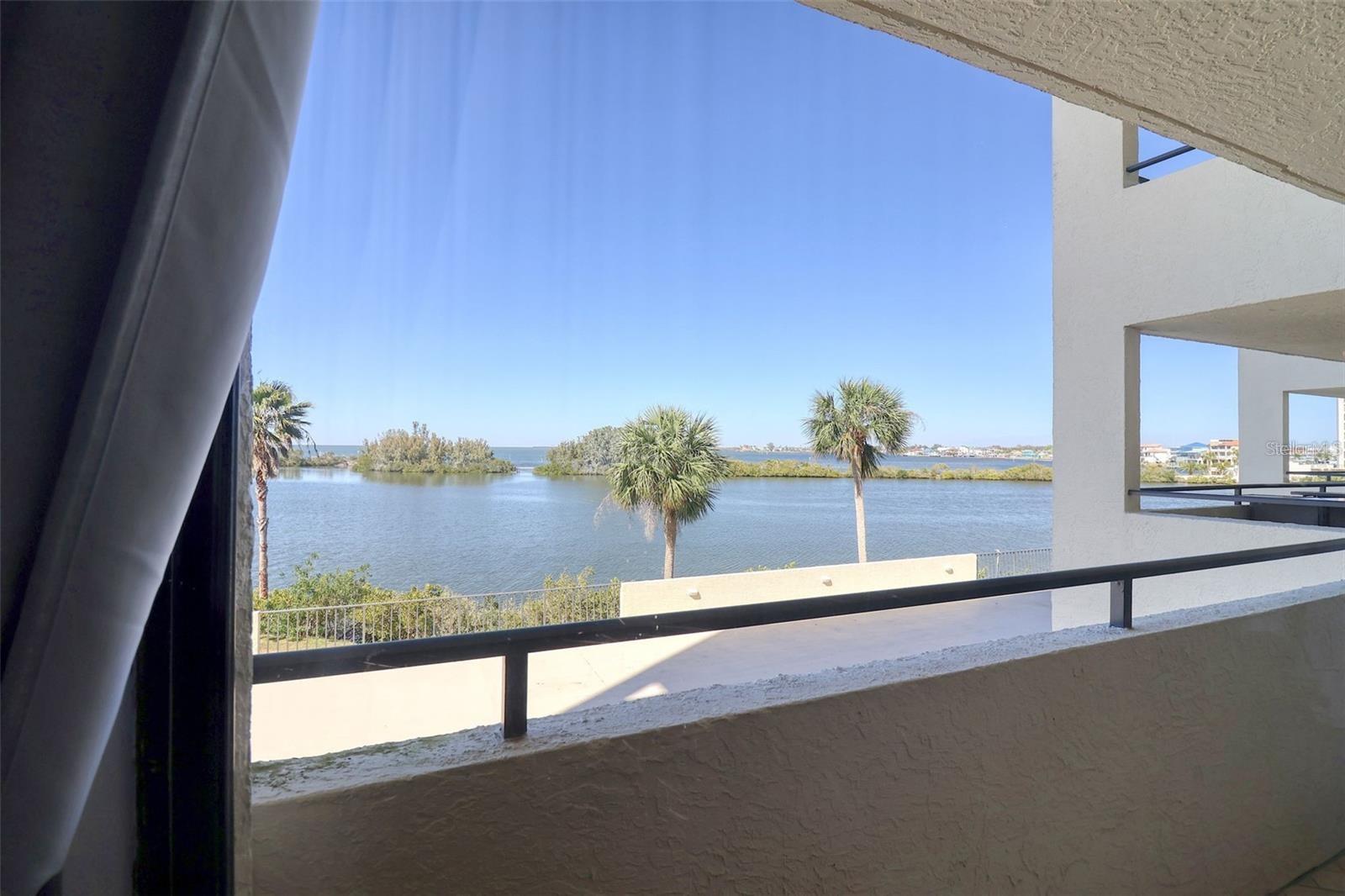 GULF ISLAND BEACH TENNIS - Residential