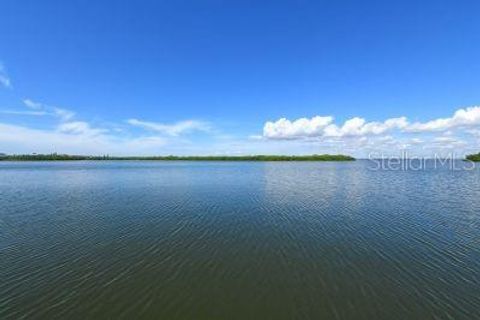 A home in LONGBOAT KEY