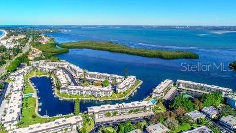 A home in LONGBOAT KEY