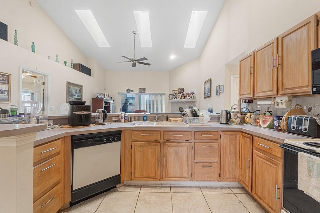 LAKE OLYMPIA LAKE VILLAGE - Residential