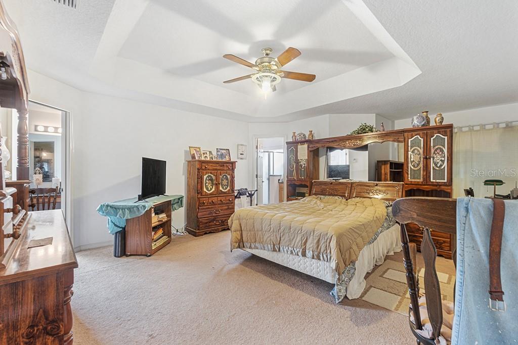 LAKE OLYMPIA LAKE VILLAGE - Residential